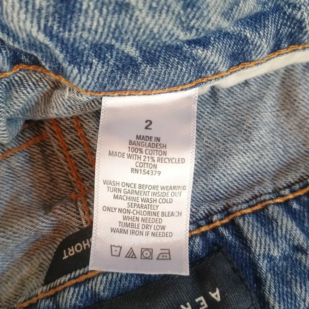 Aeropostale Original Low Rise Baggy Denim Shorts Sz 2
